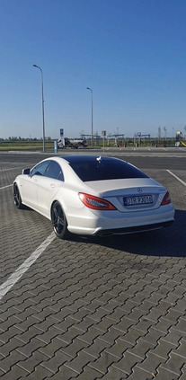Mercedes-Benz CLS cena 86000 przebieg: 235000, rok produkcji 2011 z Warszawa małe 277